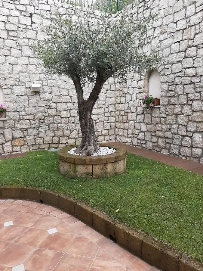 Bmp Apartment Deluxe 1 Jacuzzi Riscaldata Privata Vista Lago Di Garda Brenzone sul Garda