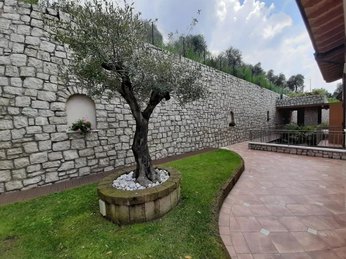 Bmp Apartment Deluxe 1 Jacuzzi Riscaldata Privata Vista Lago Di Garda Brenzone sul Garda 0*,