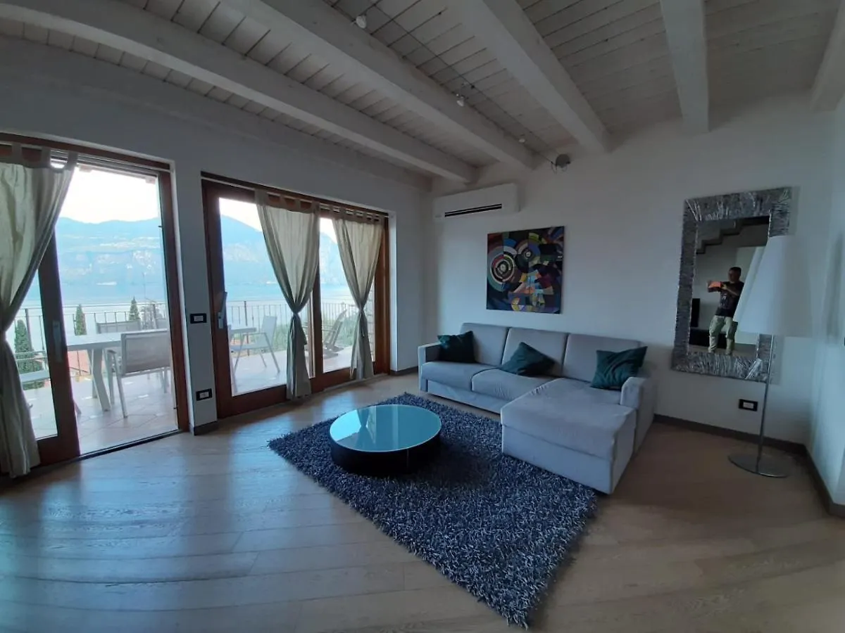 Bmp Apartment Deluxe 1 Jacuzzi Riscaldata Privata Vista Lago Di Garda Brenzone sul Garda